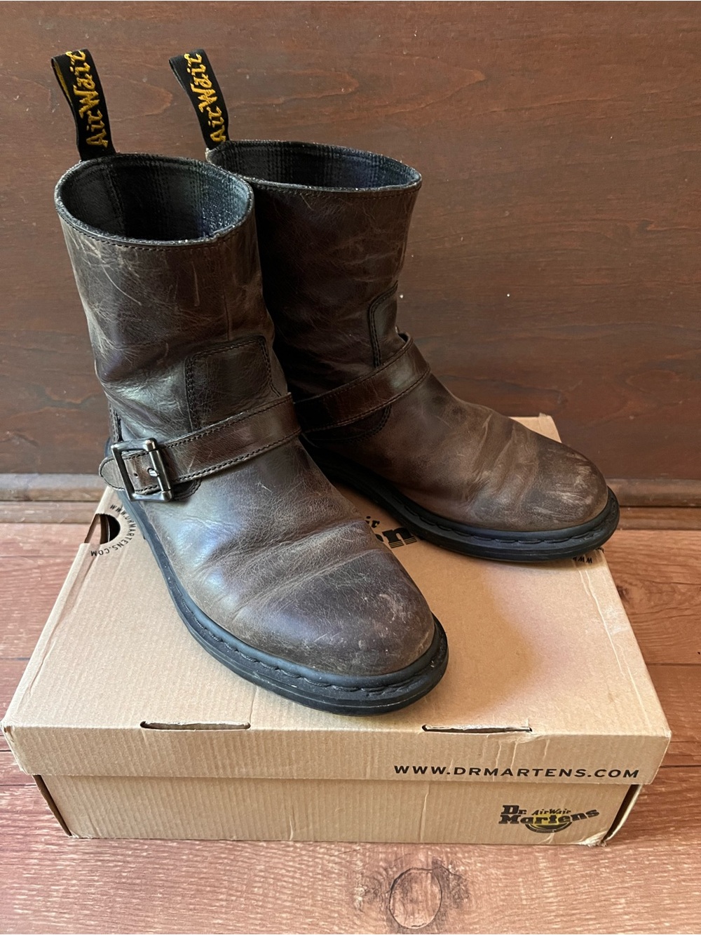 Dr Martens Whitley Engineer boots size US9 / EU42 - Picture 2 of 6